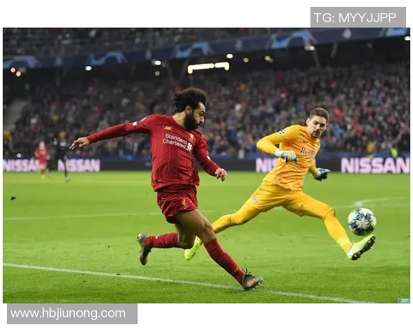 优化足球人员分配策略提升球队整体战斗力与协同作战能力的研究分析 优化足球人员分配策略提升球队整体战斗力与协同作战能力的研究分析