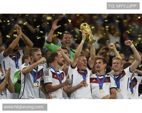德国国家足球队的辉煌历程与未来展望:从世界杯冠军到青训体系的建设 德国国家足球队的辉煌历程与未来展望:从世界杯冠军到青训体系的建设